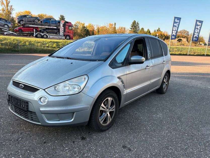 Ford Galaxy 181.000 km 2.950 € Breisach am Rhein 79206