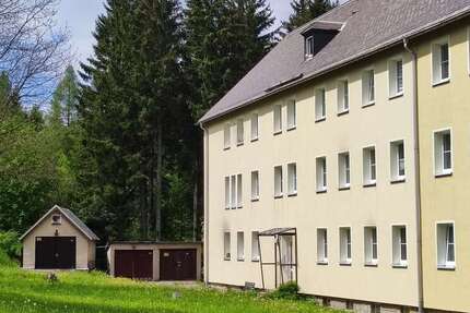 Wohnung Johanngeorgenstadt - 3 Zimmer, 65 m&sup2;, 25.000&euro; | Angebot:26017080