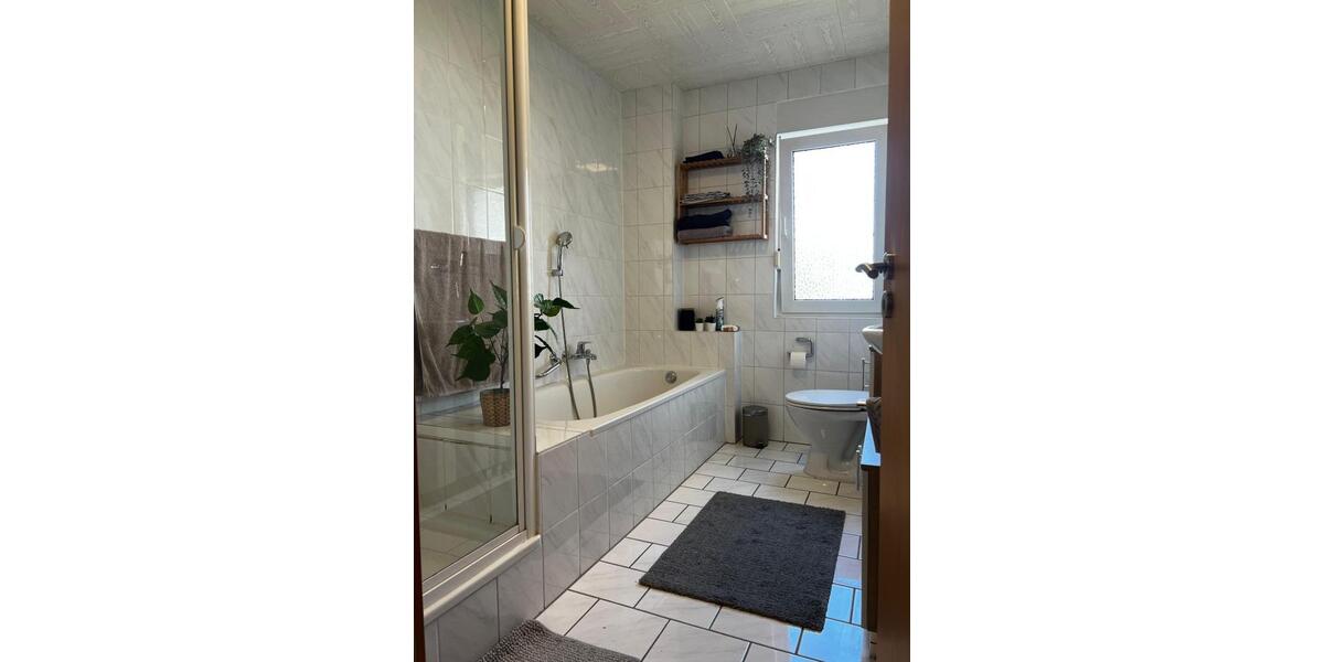 Etagenwohnung Lambrecht (Pfalz) - 2 Zimmer, 65 m&sup2;, 600&euro; | Angebot:26418120