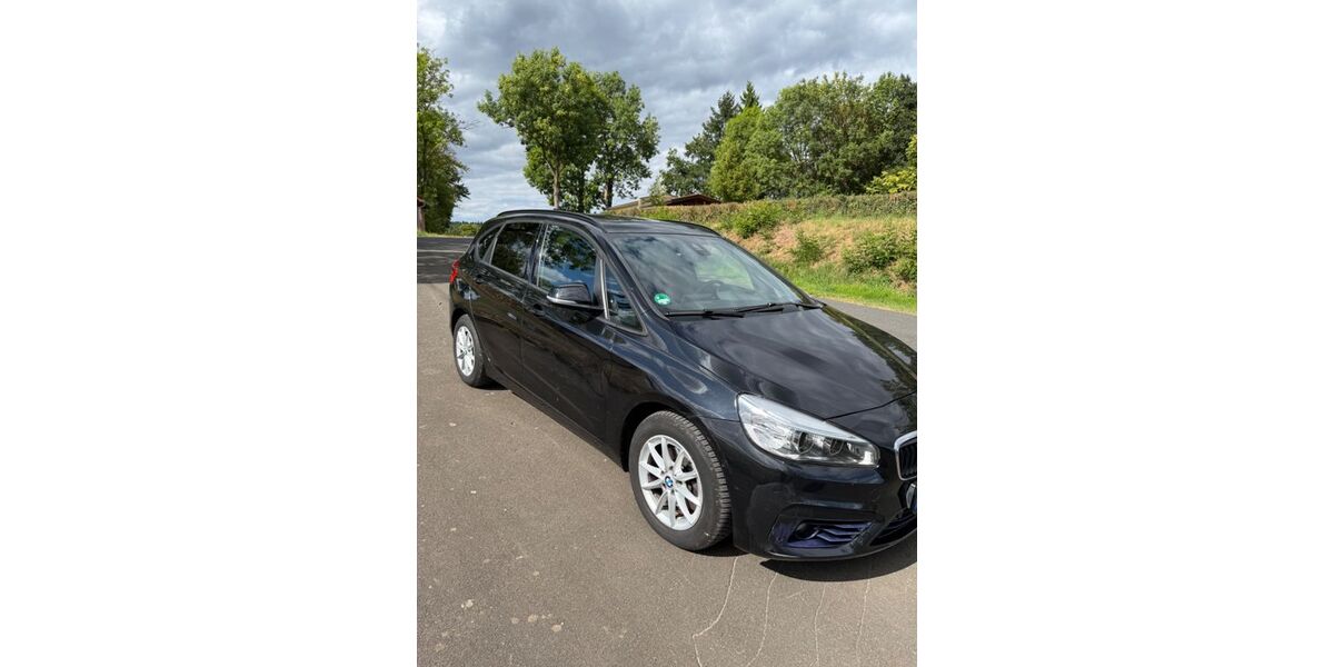 BMW 218 Active Tourer 74.800 km 13.800 &euro; Wildeck 36208