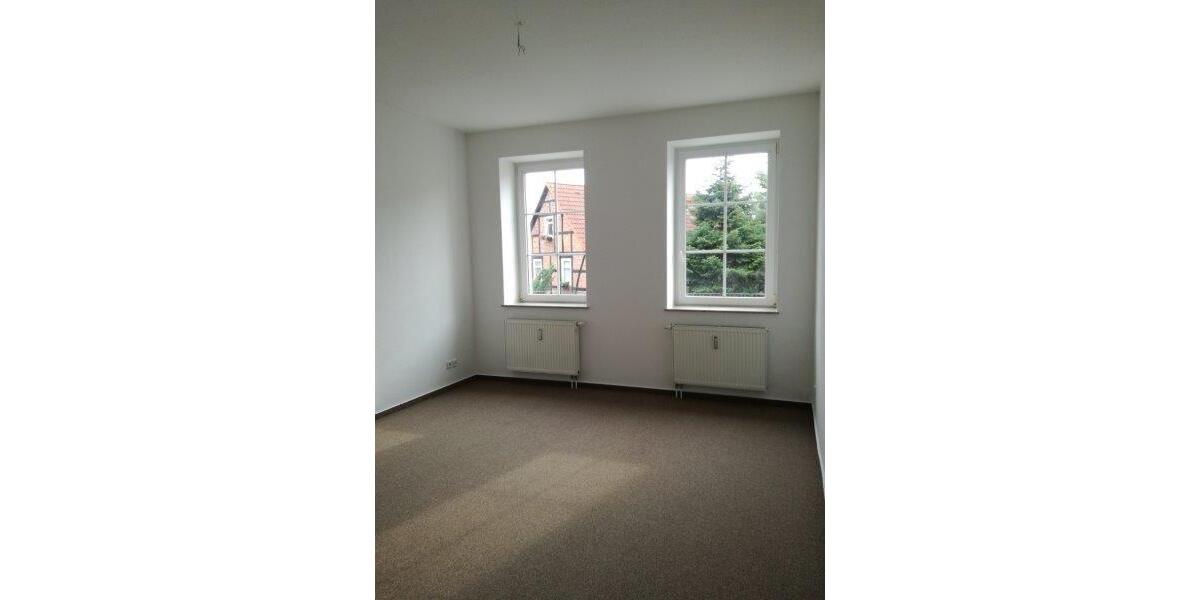 Etagenwohnung Tangerhütte - 3 Zimmer, 90 m&sup2;, 730&euro; | Angebot:26299823