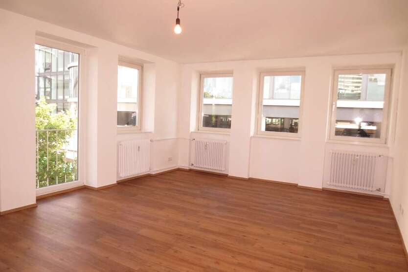 Wohnung zum Mieten in Offenbach 1.100 € 87 m²