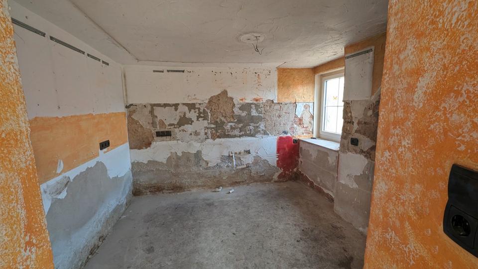Doppelhaushälfte Schechingen - 10 Zimmer, 130 m&sup2;, 179.000&euro; | Angebot:27076169