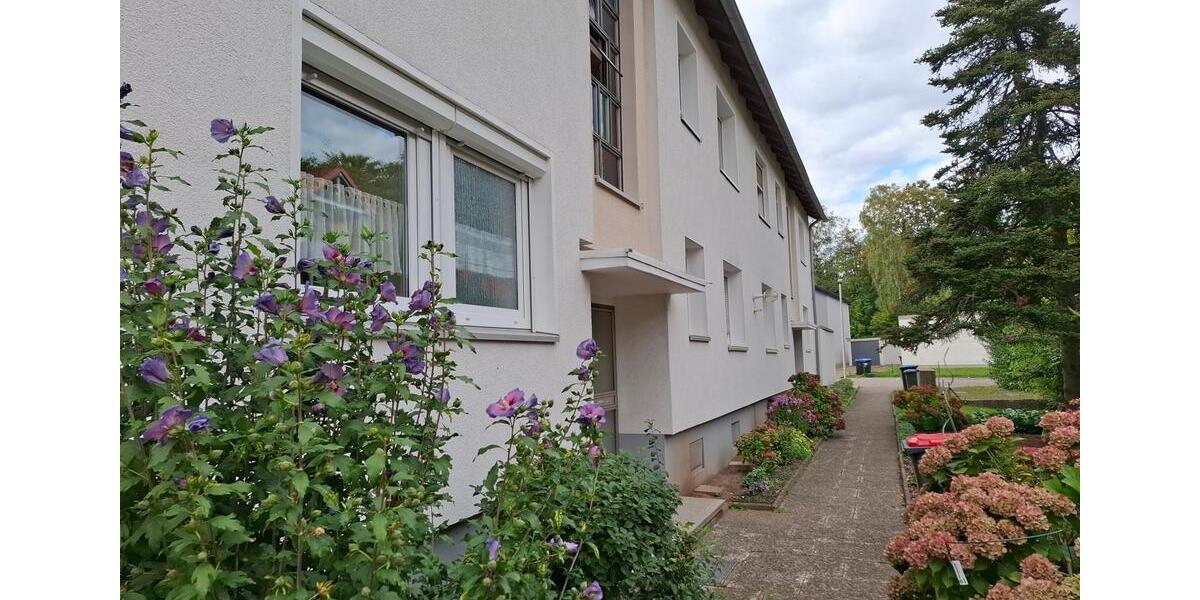 Etagenwohnung Hameln Kernstadt - 2 Zimmer, 61 m&sup2;, 70.000&euro; | Angebot:27477714