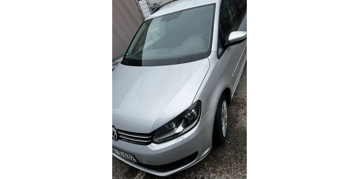 VW Touran 199.910 km 8.390 &euro; Schwäbisch Hall 74523
