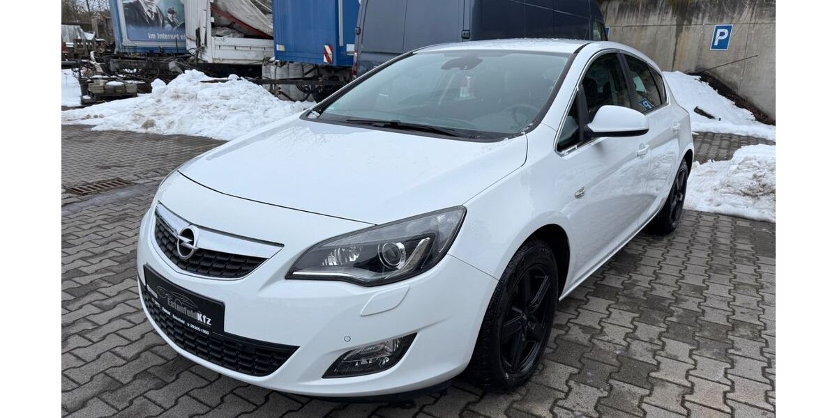 Opel Astra 173.000 km 2.999 &euro; Estenfeld 97230