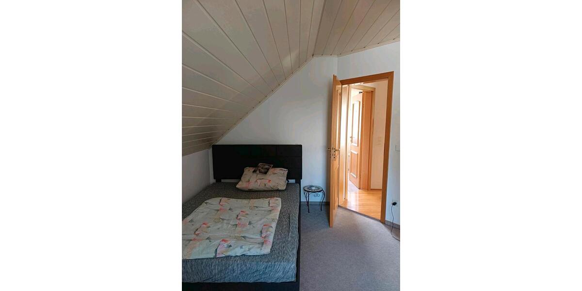 Doppelhaushälfte Lappersdorf - 4 Zimmer, 112 m&sup2;, 1.310&euro; | Angebot:26183422