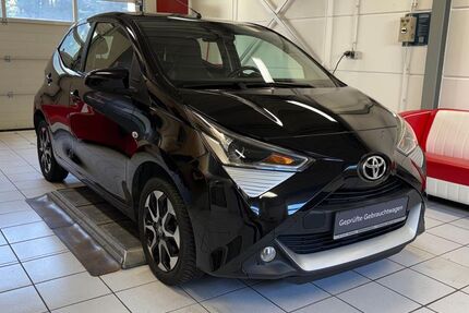 Toyota Aygo (X) 35.278 km 12.490 &euro; Wittenberg 06886