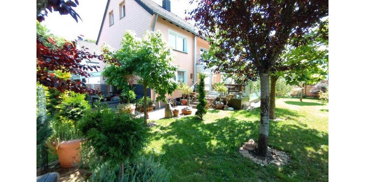 Einfamilienhaus Schleiden - 6 Zimmer, 160 m&sup2;, 1.750&euro; | Angebot:23879458