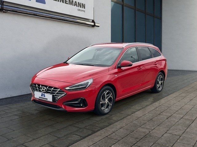 i30