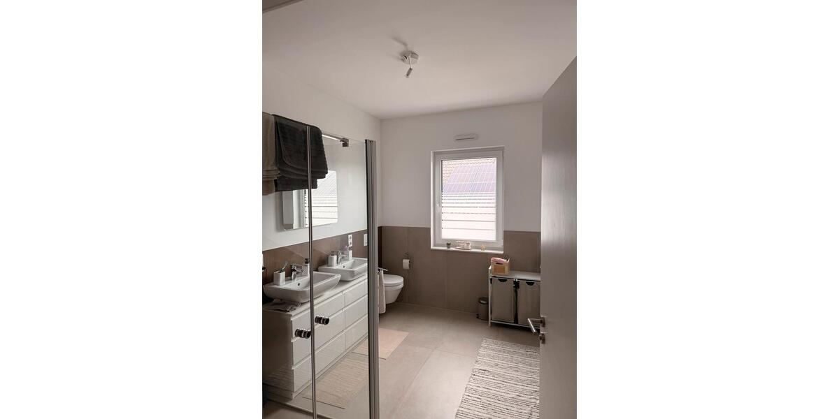 Dachgeschoßwohnung Breitscheid - 2 Zimmer, 73 m&sup2;, 690&euro; | Angebot:26651638
