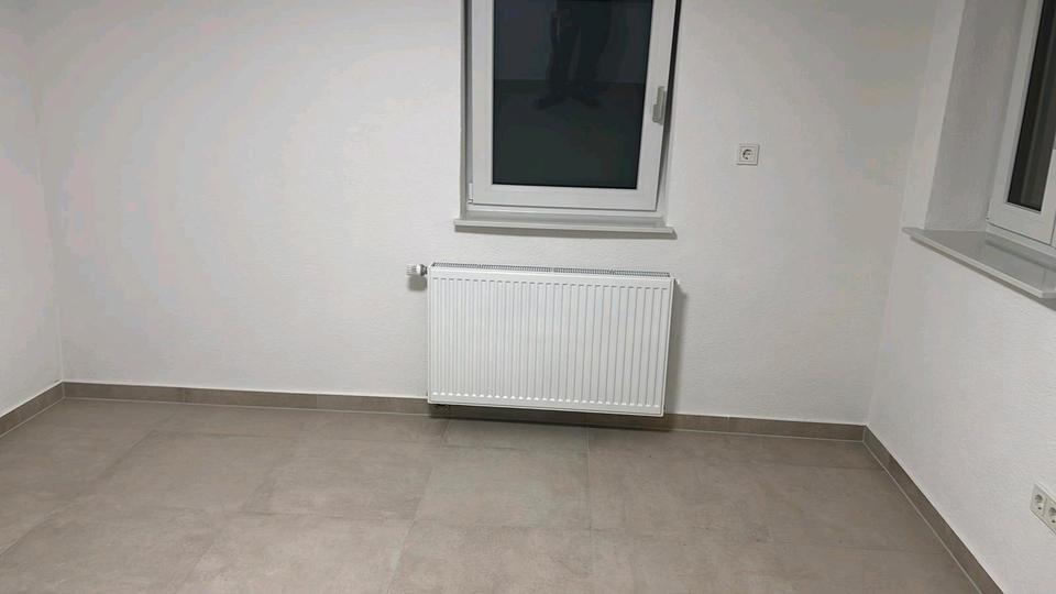Kern Saniert 2 Zimmer Wohnung mit Einbauküche 1 zimmer