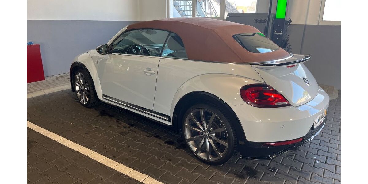 VW Beetle 54.665 km 25.990 € Lohmar 53797