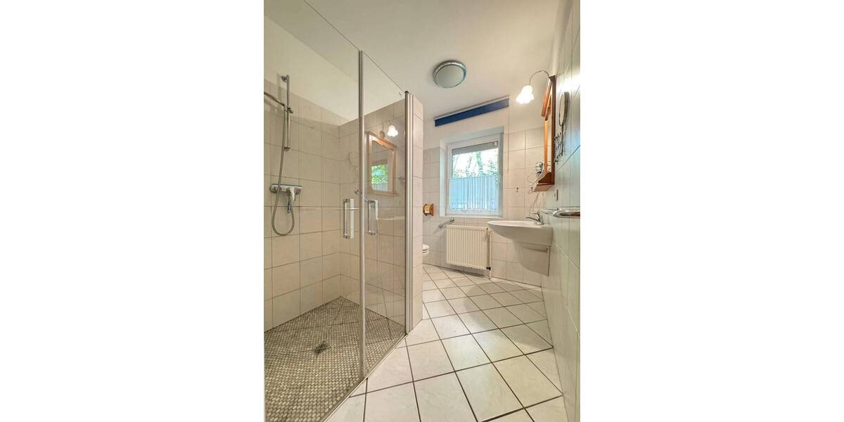Mehrfamilienhaus, Wohnhaus Worpswede - 8 Zimmer, 250 m&sup2;, 650.000&euro; | Angebot:26696917