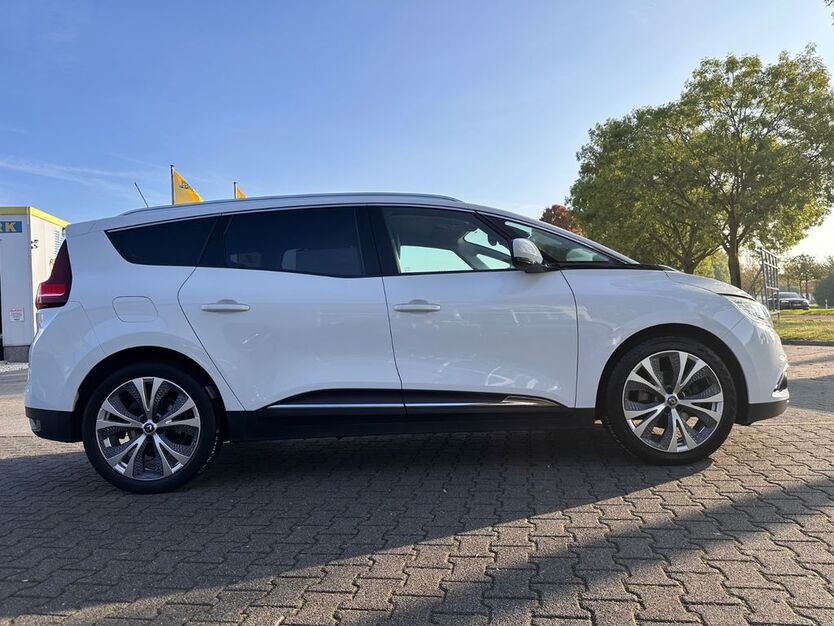 Renault Scenic 85.000 km 13.300 € Kevelaer 47623