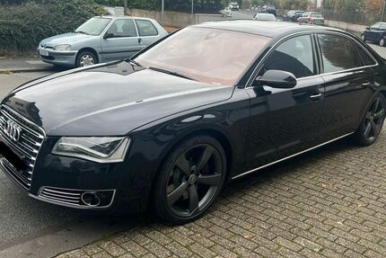 Audi A8 226.000 km 21.000 € Wuppertal 42329