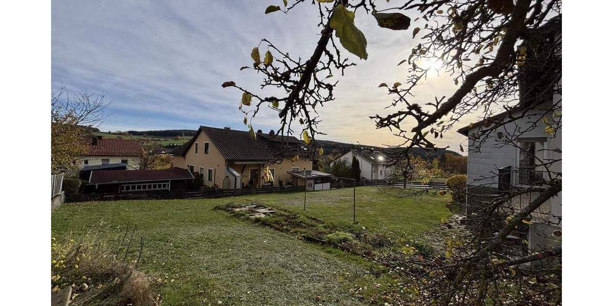Einfamilienhaus Oberviechtach - 7 Zimmer, 190 m&sup2;, 197.000&euro; | Angebot:25210834