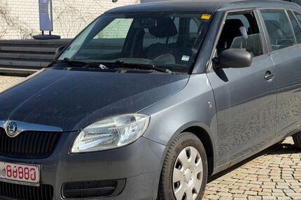 Skoda Fabia 429.000 km 890 &euro; München 81827