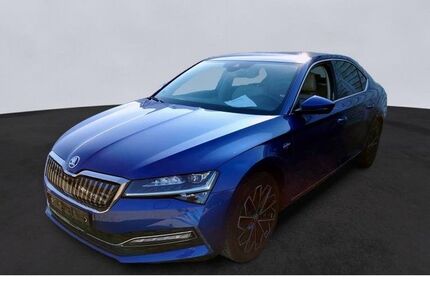 Skoda Superb 43.200 km 27.690 € Bensheim 64625