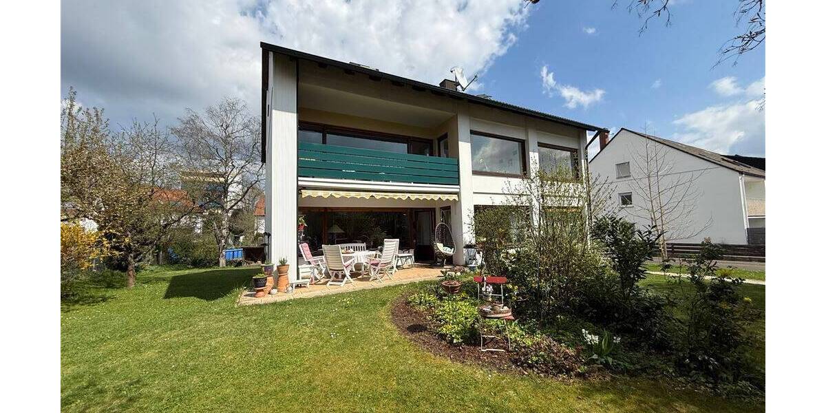 Mehrfamilienhaus, Wohnhaus Altdorf b. Nürnberg Altdorf - 7 Zimmer, 695.000&euro; | Angebot:26246706