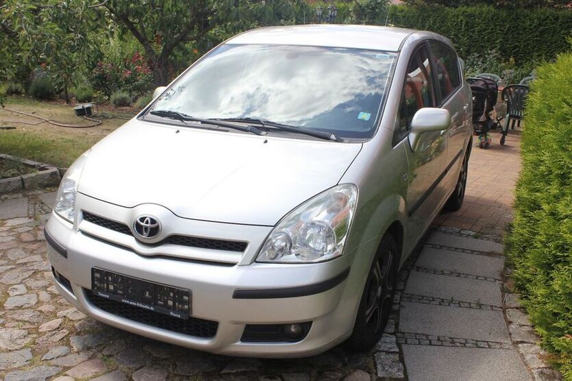 Corolla Verso