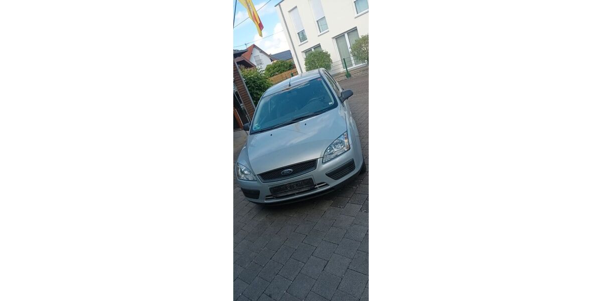 Ford Focus 202.000 km 1.555 &euro; Neuenburg 79395