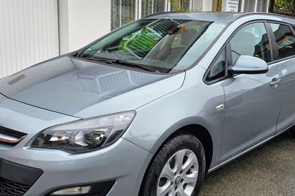 Opel Astra 89.000 km 9.300 &euro; Coburg 96450