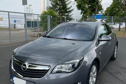 Opel Insignia 167.500 km 9.998 € Mörfelden-Walldorf 64546