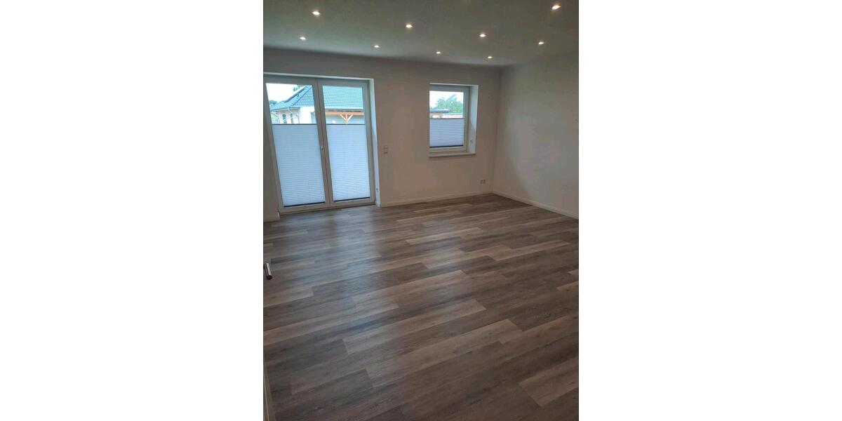 DHH Haus zur Miete ab 01.03 in Högel 3 zimmer