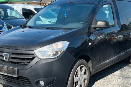 Dacia Dokker 217.624 km 3.990 € Frankfurt 65933