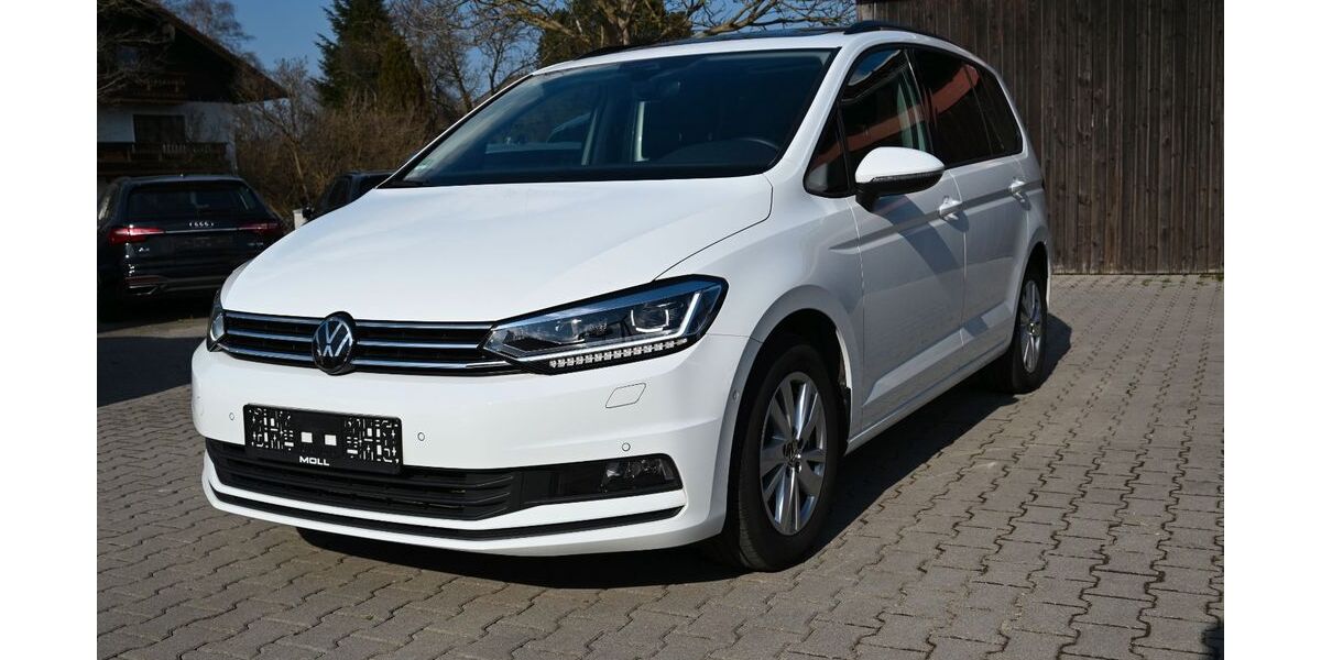 VW Touran 69.900 km 28.500 &euro; Petting /Waging am See 83367