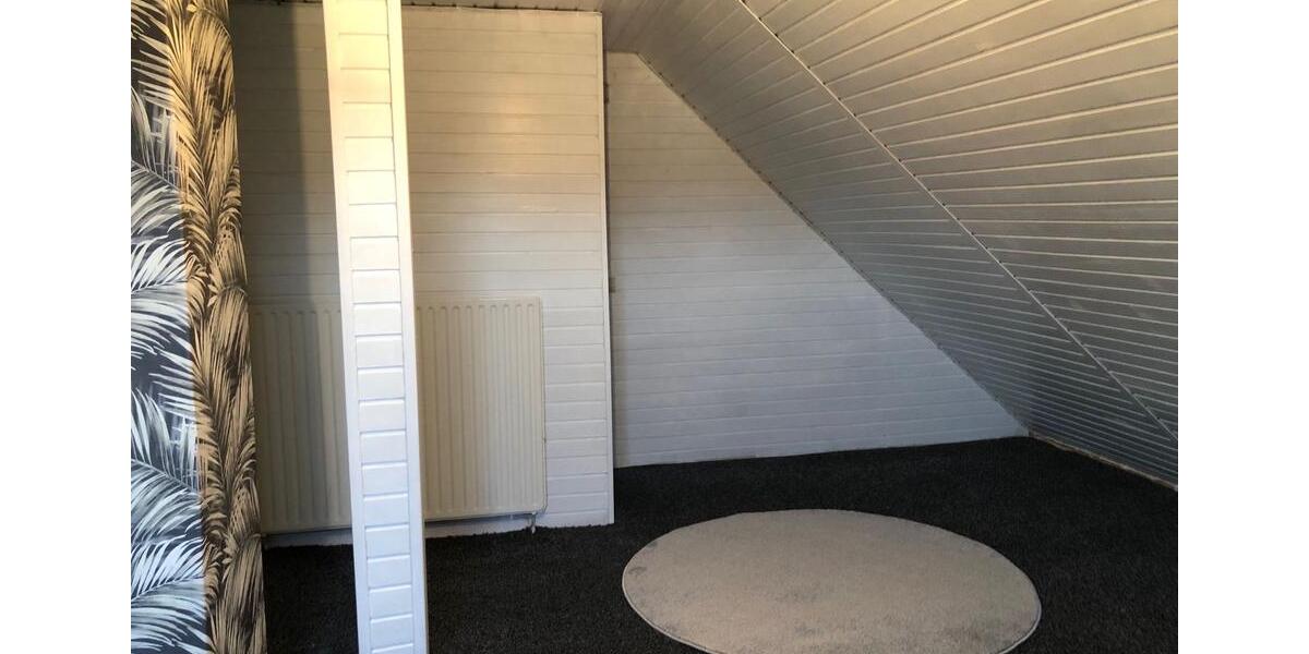 Dachgeschoßwohnung Hamminkeln - 2 Zimmer, 50 m&sup2;, 399&euro; | Angebot:25257708