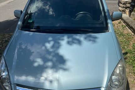 Opel Zafira 91.500 km 4.900 &euro; wiesbaden 65199