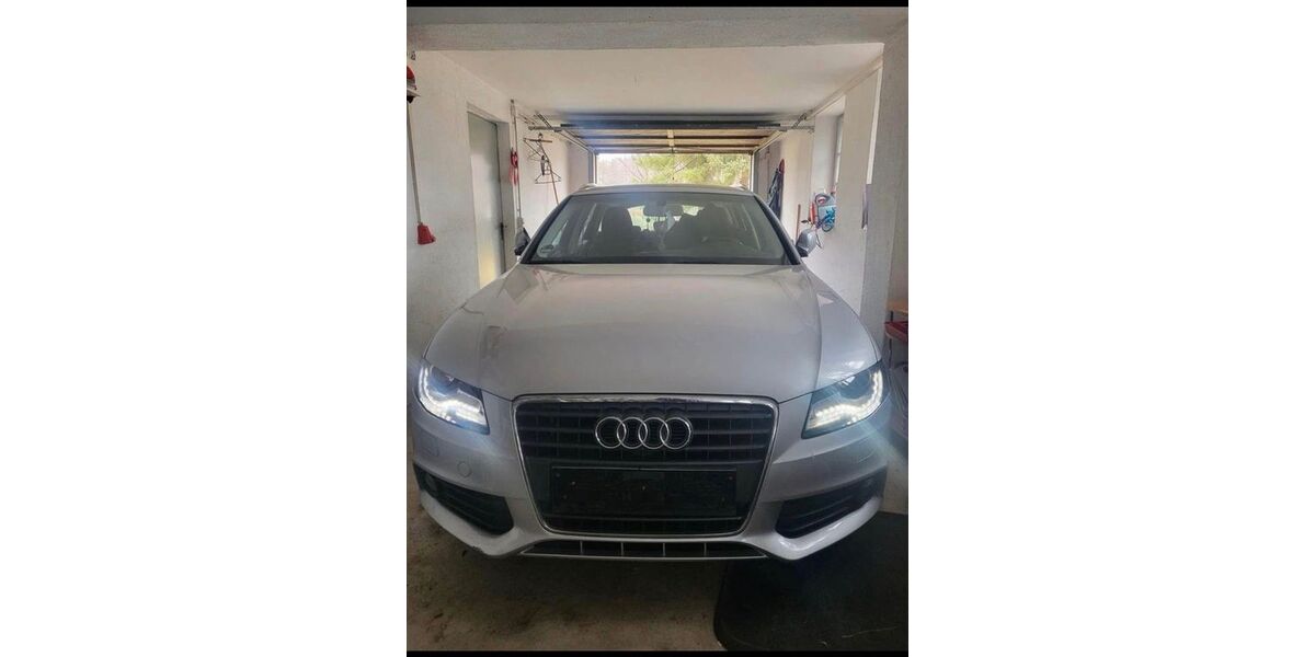Audi A4 147.032 km 8.200 € Traunstein 83278
