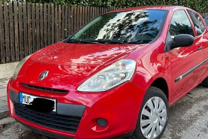 Renault Clio 105.000 km 3.650 &euro; München 81247