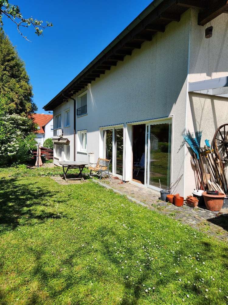 Haus zum Kaufen in Nidderau 1.129.000 € 213 m²