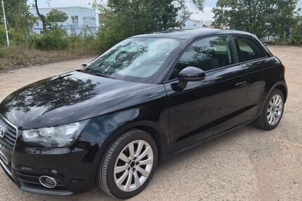 Audi A1 242.993 km 3.350 &euro; Dresden 01237