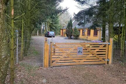 Haus Süderlügum - 7 Zimmer, 200 m&sup2;, 100.000&euro; | Angebot:26122703