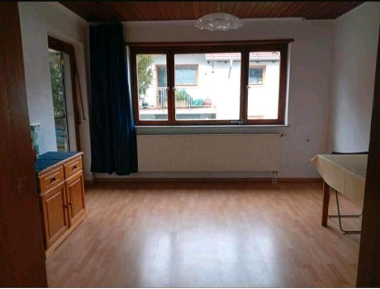 Erdgeschoßwohnung Blieskastel - 4 Zimmer, 80 m&sup2;, 740&euro; | Angebot:25364531