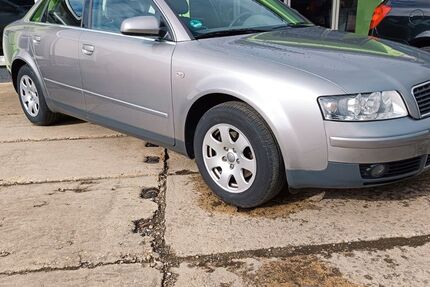 Audi A4 120.000 km 3.799 &euro; Gera 07551