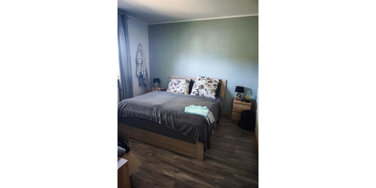 Einfamilienhaus Marsberg - 7 Zimmer, 130 m&sup2;, 1.100&euro; | Angebot:27615711