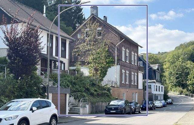 Mehrfamilienhaus, Wohnhaus Radevormwald Dahlhausen - 9 Zimmer, 235 m&sup2;, 98.400&euro; | Angebot:25050936