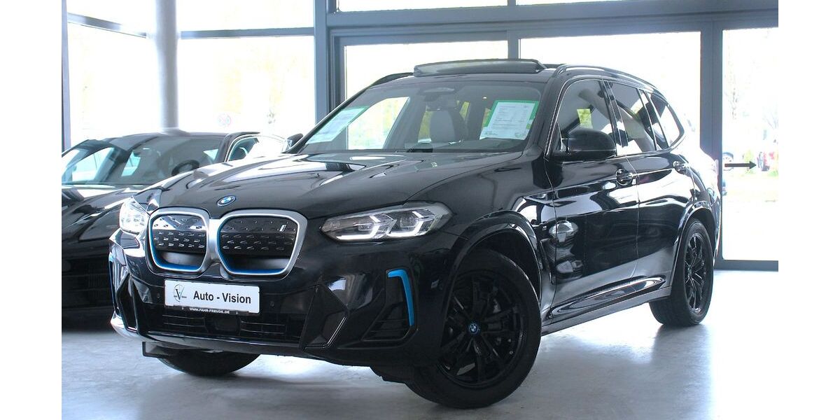 BMW iX3 107.324 km 32.290 &euro; München 81825