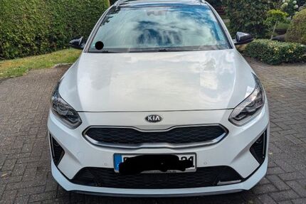 Kia ceed / Ceed 98.500 km 16.200 &euro; Geestland 27607
