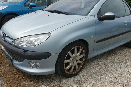 Peugeot 206 CC Platinum ohne TÜV fahrbereit 161.500 km 400 &euro; Neumarkt/OPf 92318