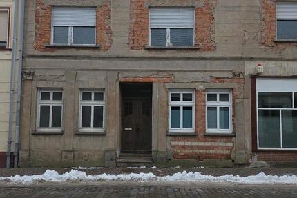 Wohnung Lenzen (Elbe) - 7 Zimmer, 150 m&sup2;, 1.000&euro; | Angebot:24706323