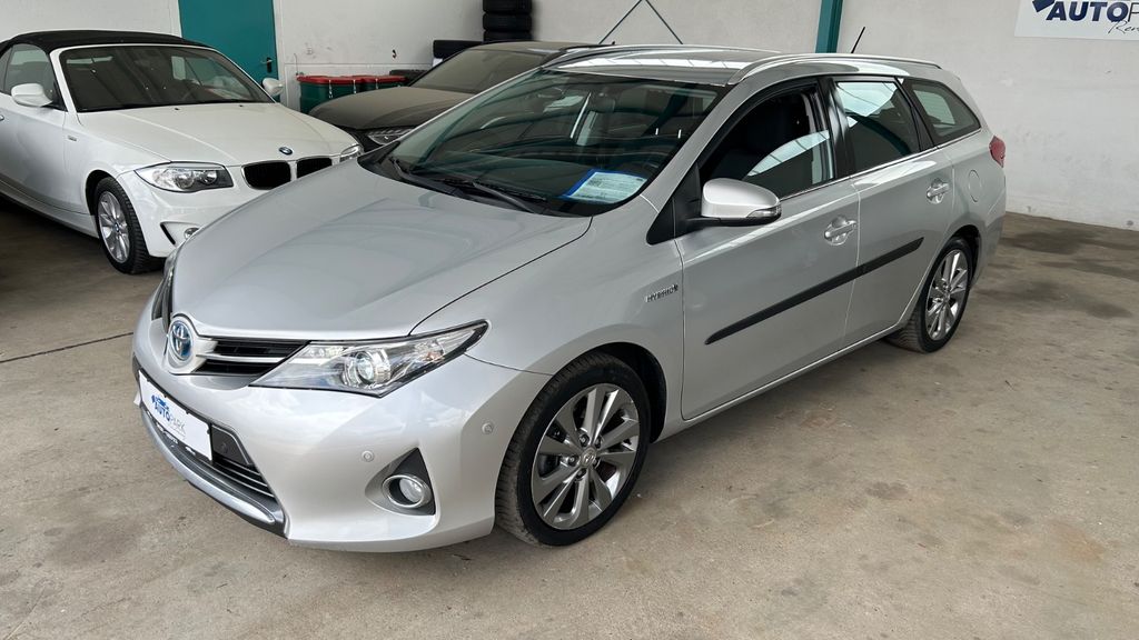 Toyota Auris 188.907 km 7.980 &euro; Rendsburg 24768