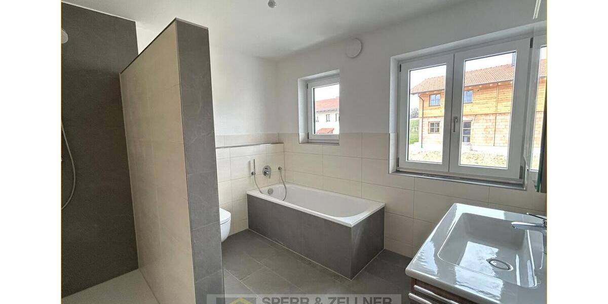 Doppelhaushälfte Taufkirchen (Vils) - 4 Zimmer, 127 m&sup2;, 1.650&euro; | Angebot:26147682