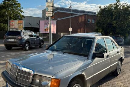 Mercedes 190