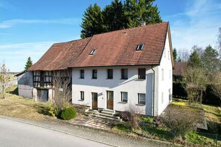 Haus Wald - 8 Zimmer, 197 m&sup2;, 249.000&euro; | Angebot:26447596